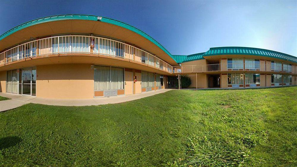Red Roof Inn & Suites Cave City Kültér fotó