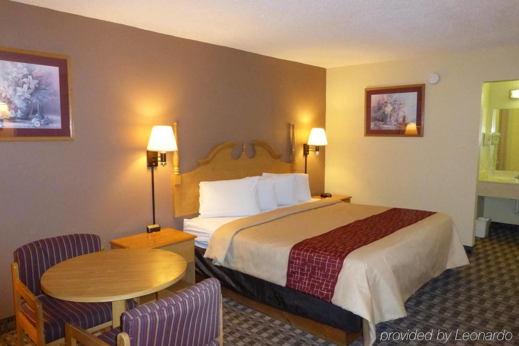 Red Roof Inn & Suites Cave City Kültér fotó