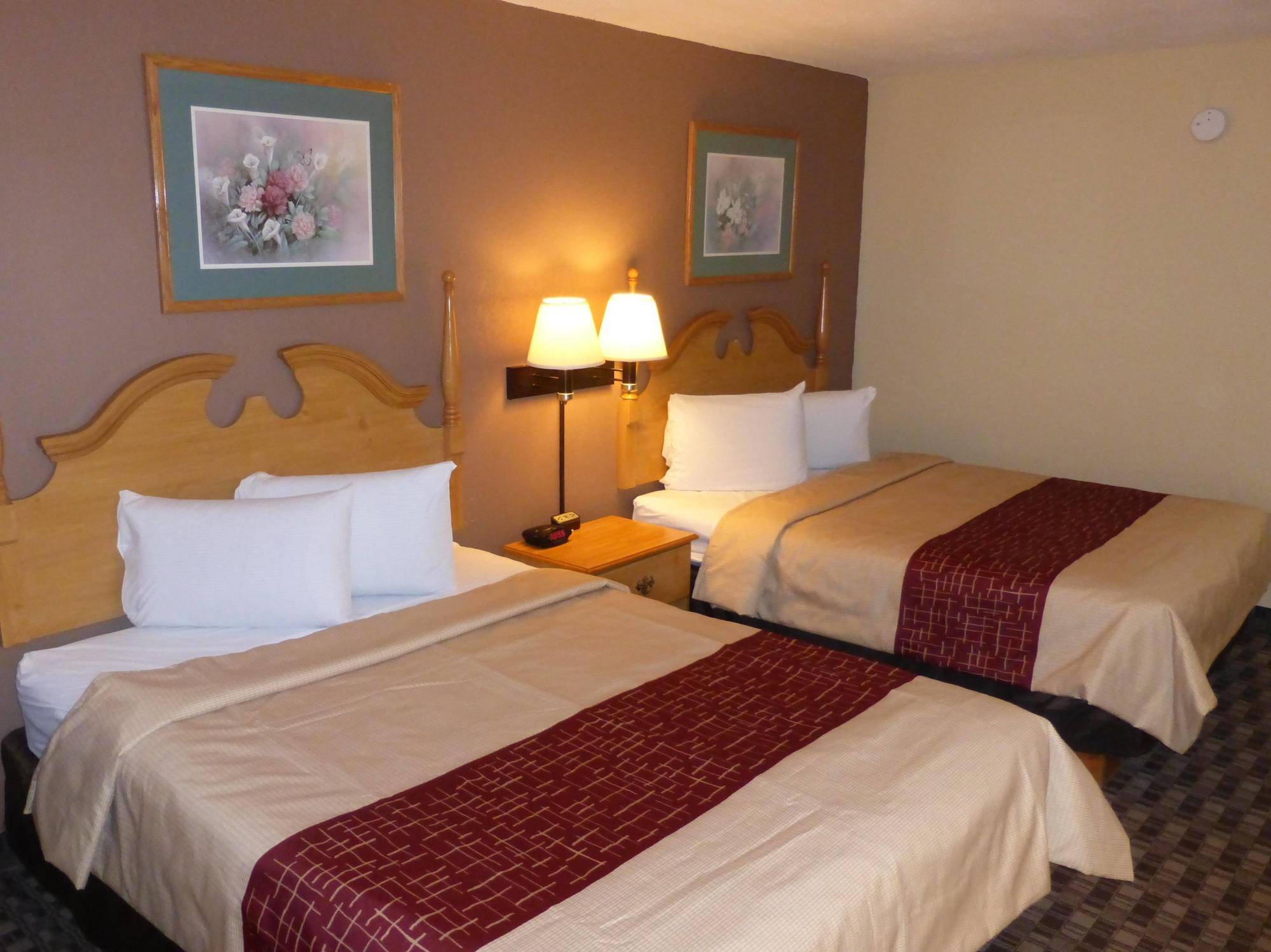 Red Roof Inn & Suites Cave City Kültér fotó